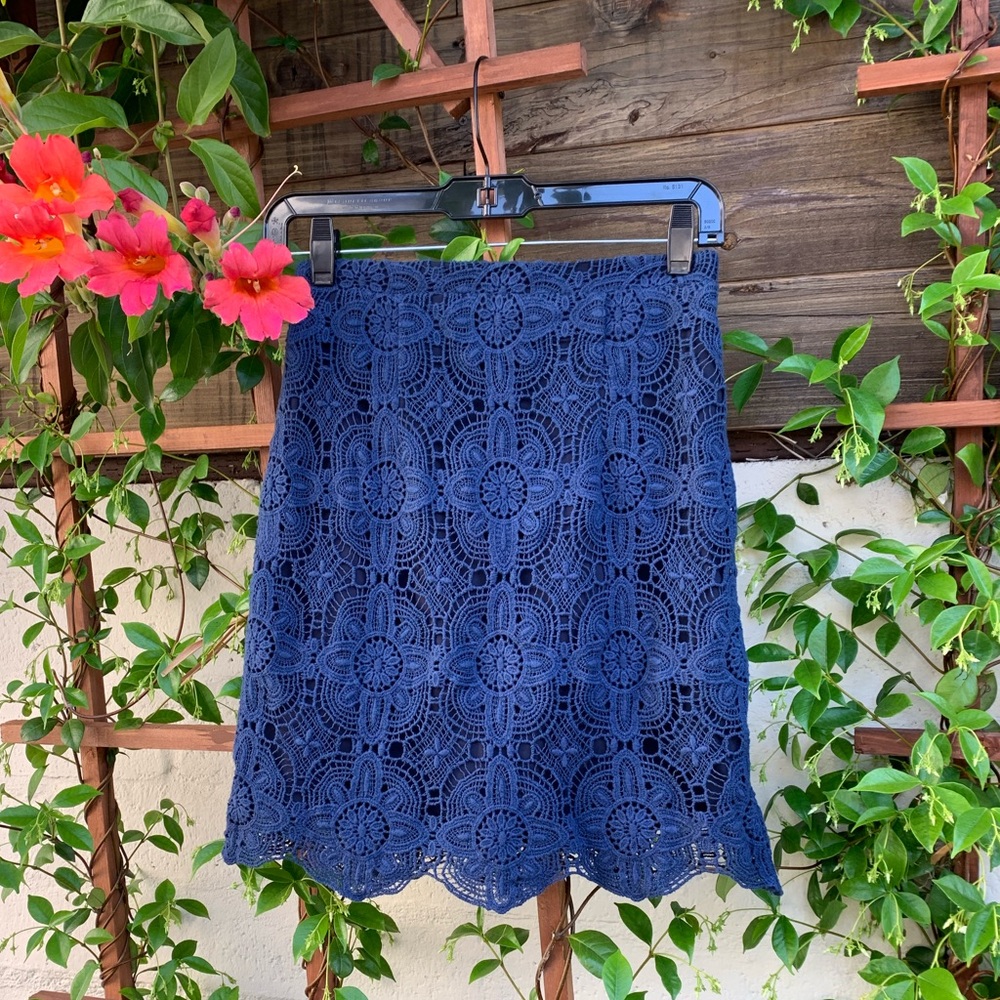 FAME / PARTNERS Lace Crochet Skirt